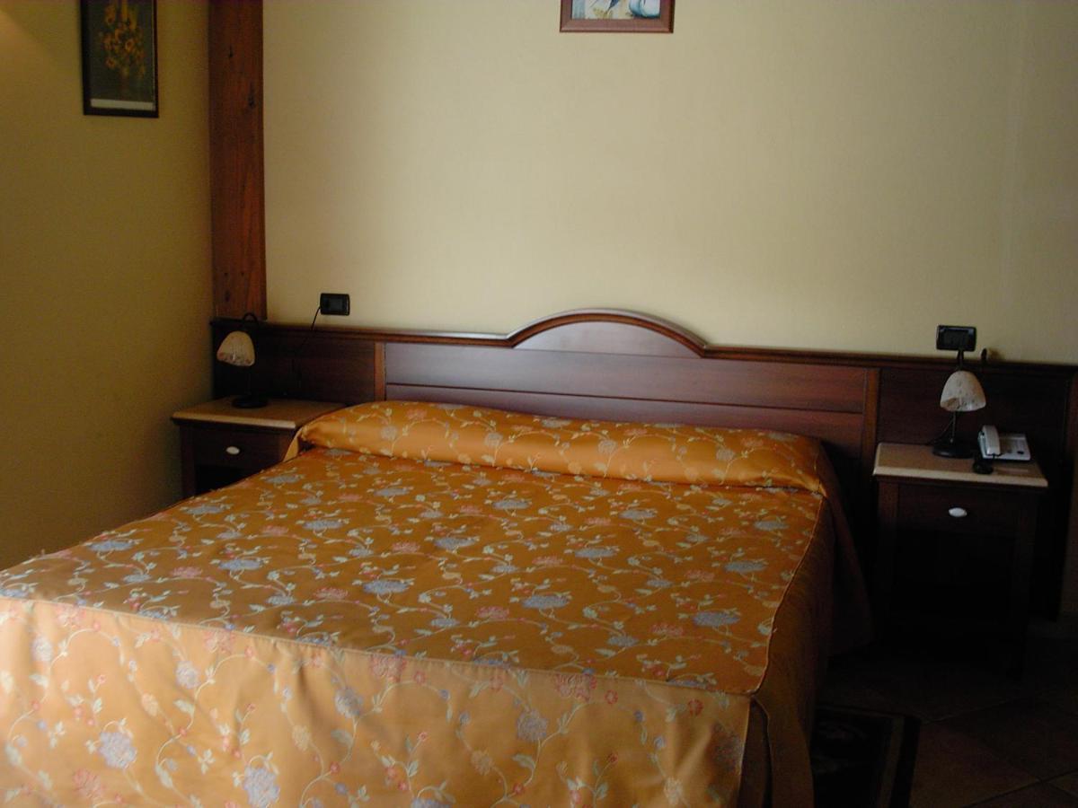 Hotel Ca Fiore Bardonecchia Exterior foto