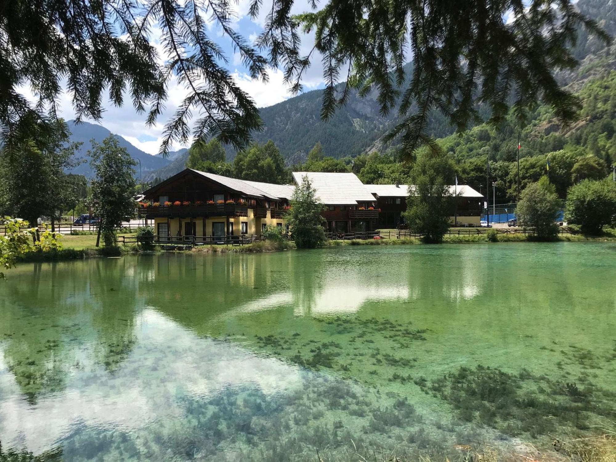 Hotel Ca Fiore Bardonecchia Exterior foto