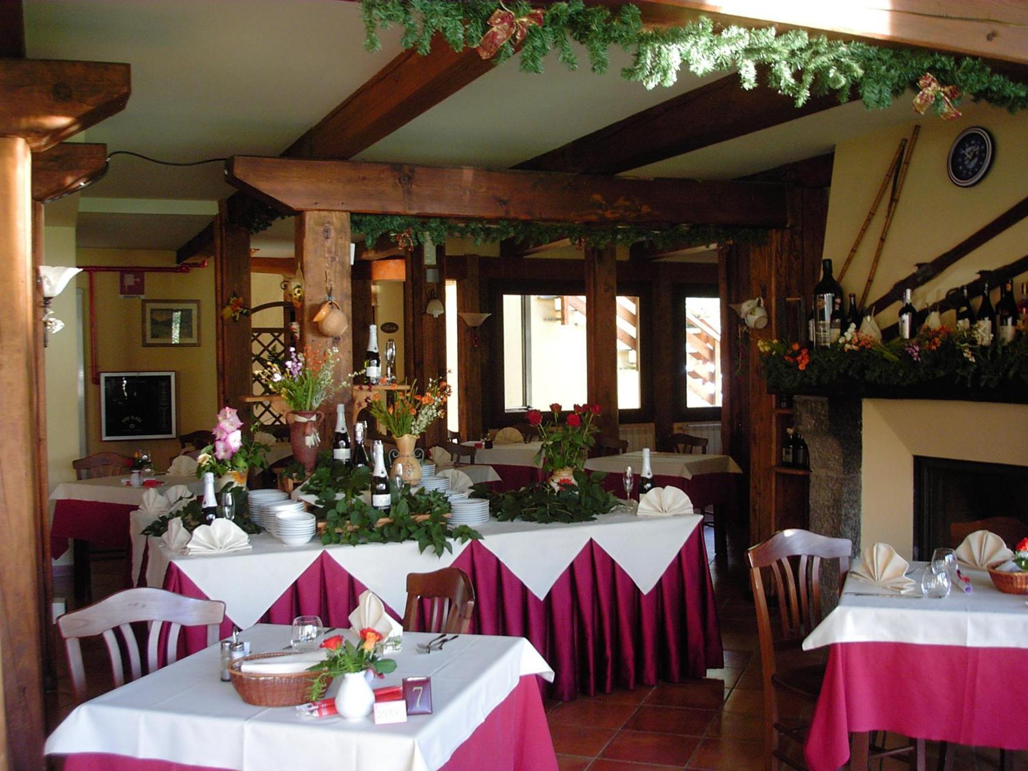 Hotel Ca Fiore Bardonecchia Exterior foto